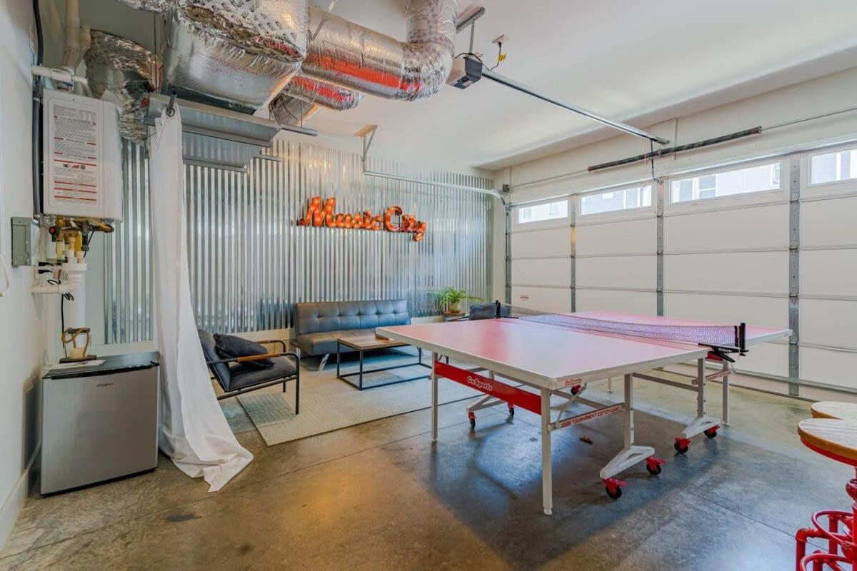 Carrie Underwood'S East Side Rooftop Game Room Nashville Zewnętrze zdjęcie